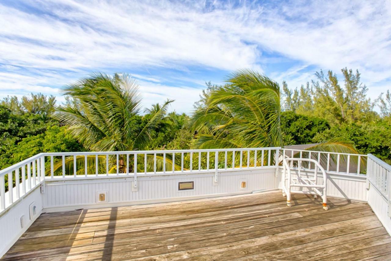 Sea Otter Villa Sanibel Room photo